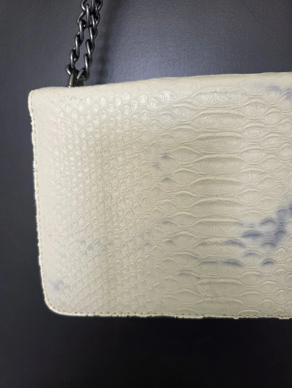 Gucci Cream Textured Shoulder Crossbody Chain Bag Women Small 5x10inches